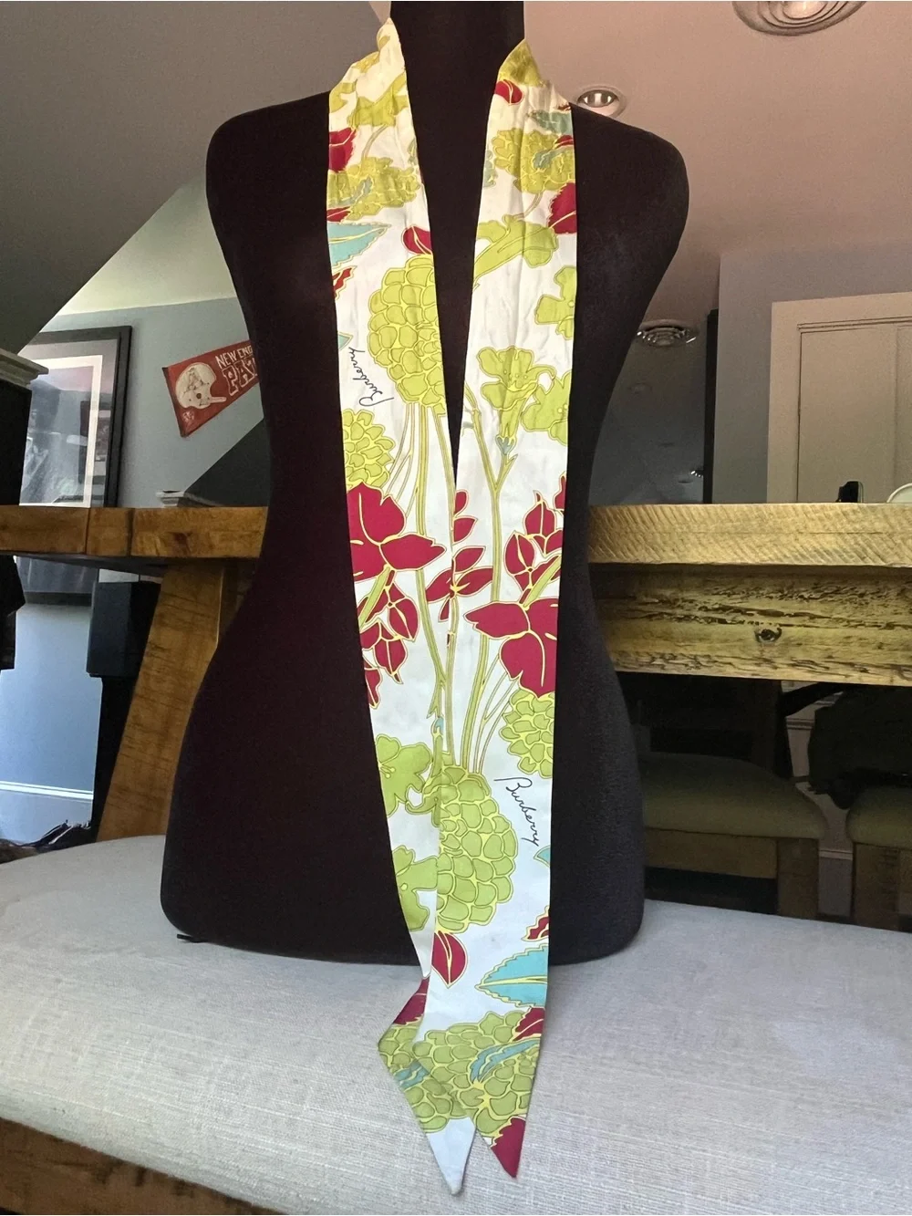 Burberry Floral long  twilly  Scarf in Green and Red and white floral